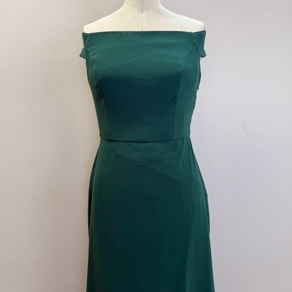 Dessy Collection Women's Green Crepe
Off the Shoulder Criss Cross Back - Picture 4 of 8